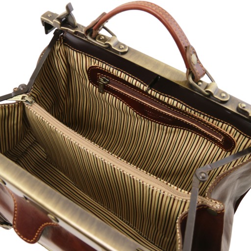 Monalisa Doctor gladstone leather bag with front straps