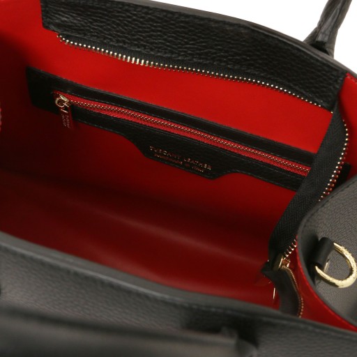 Coccola Leather handbag