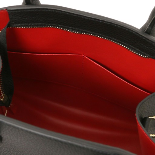 Coccola Leather handbag