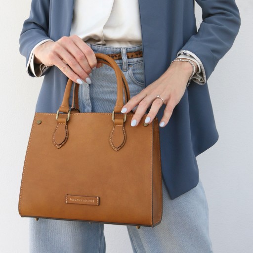 Dama Handtasche aus Leder