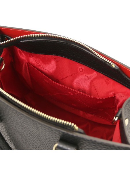 Dama Leather handbag