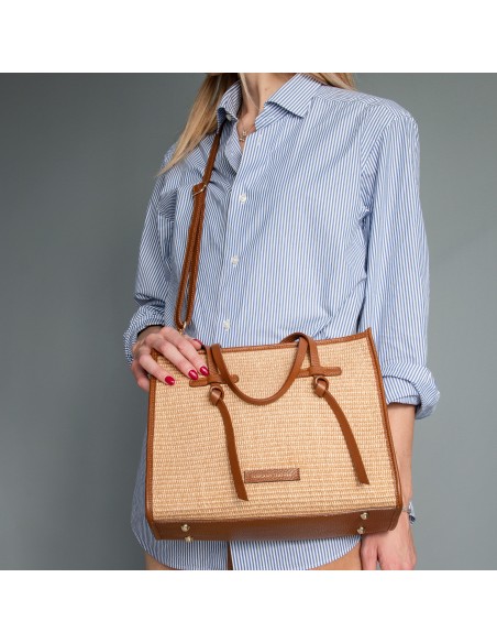 Frame Schultertasche aus Raffia