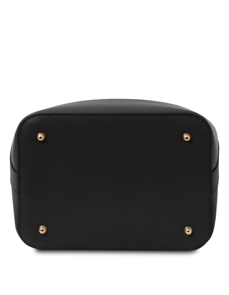 Vittoria Leather bucket bag