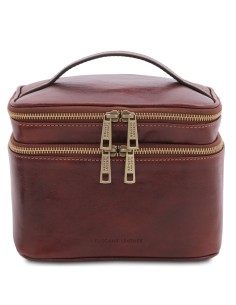 Eliot Leather toiletry bag 2