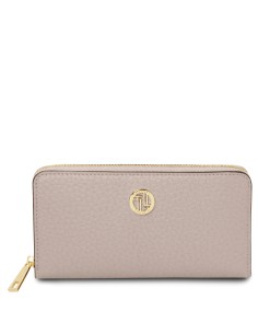 Financier Exclusive zip around leather wallet