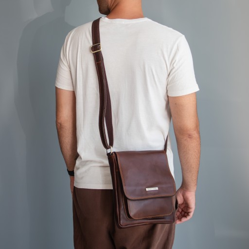 John Herrentasche aus Leder mit Reissverschlussfach