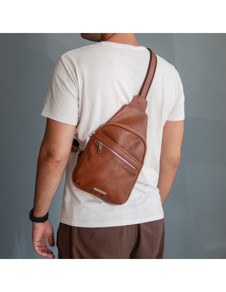 Albert Soft leather crossover bag