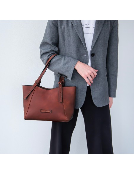 Libra Schultertasche aus Leder