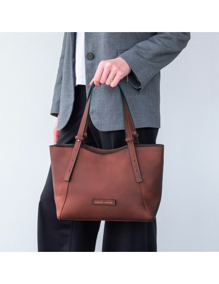 Libra Schultertasche aus Leder
