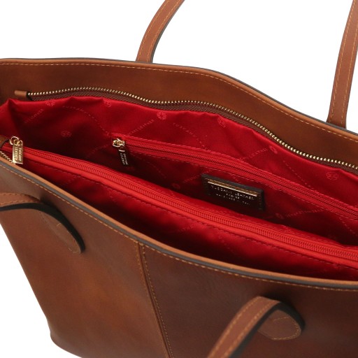 Essenza Schultertasche aus Leder