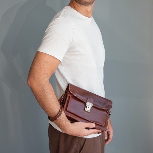 Max Leather handy wrist bag